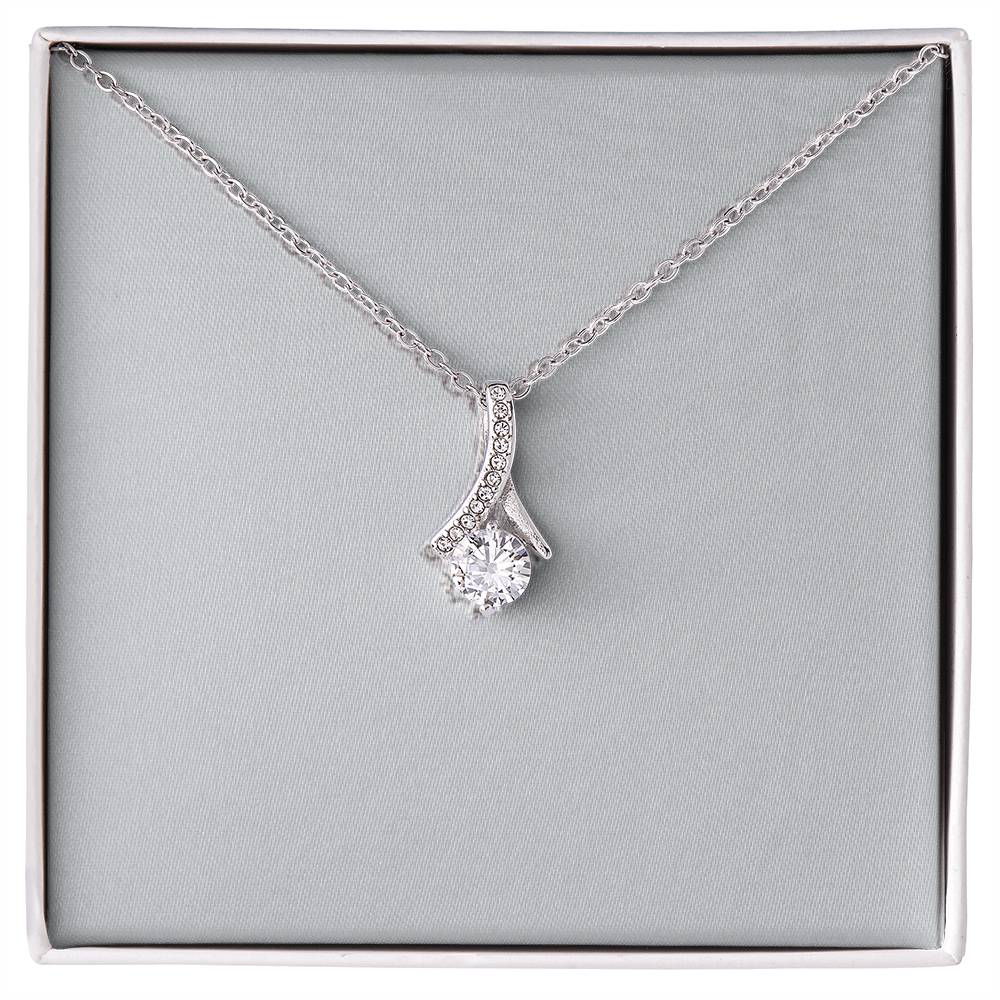 Alluring Beauty Necklace