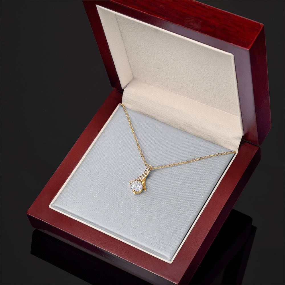 Alluring Beauty Necklace